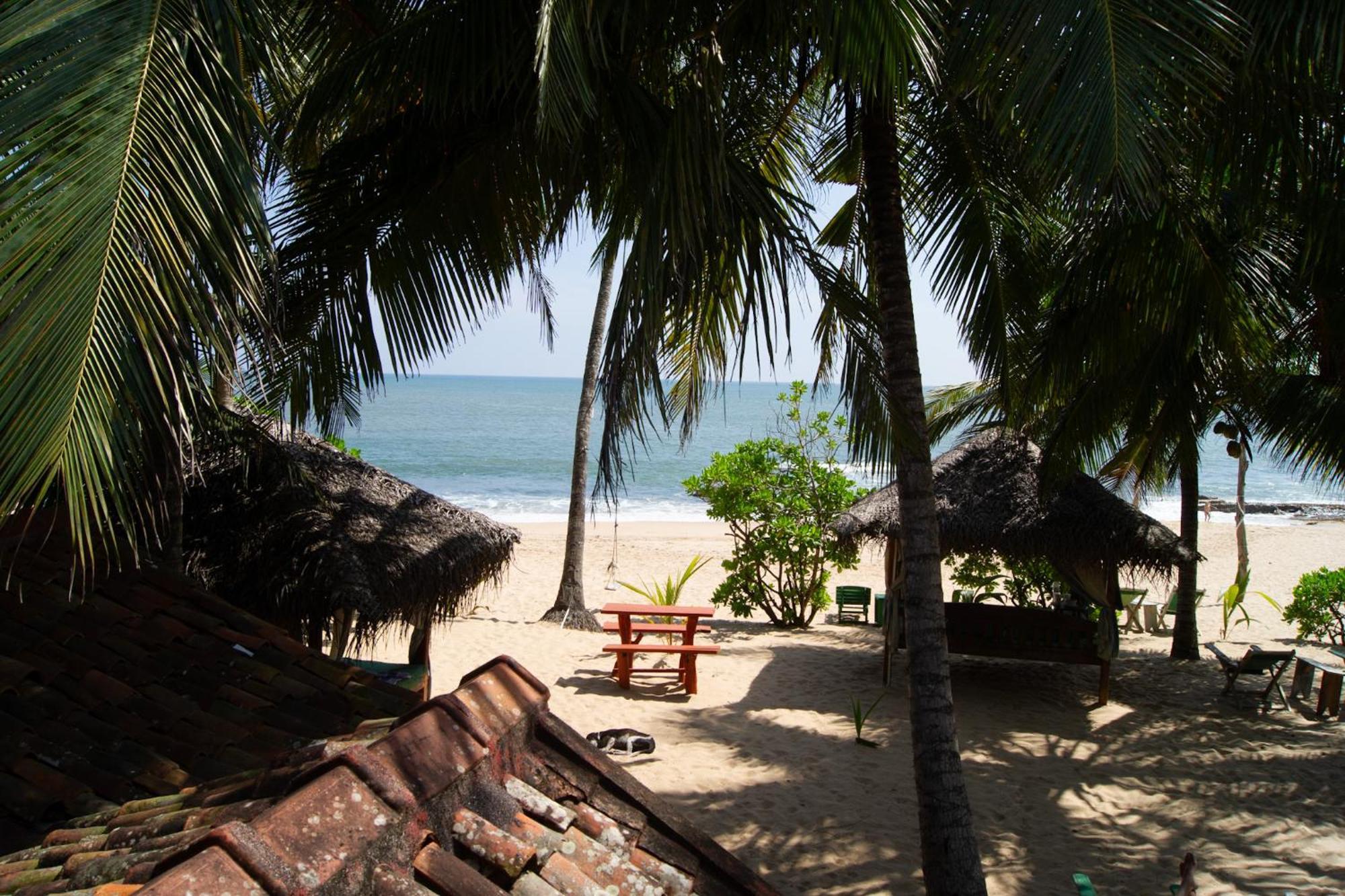 Ibisbird Beach Bungalows, Sport, Spa And Restaurant Tangalle Bagian luar foto