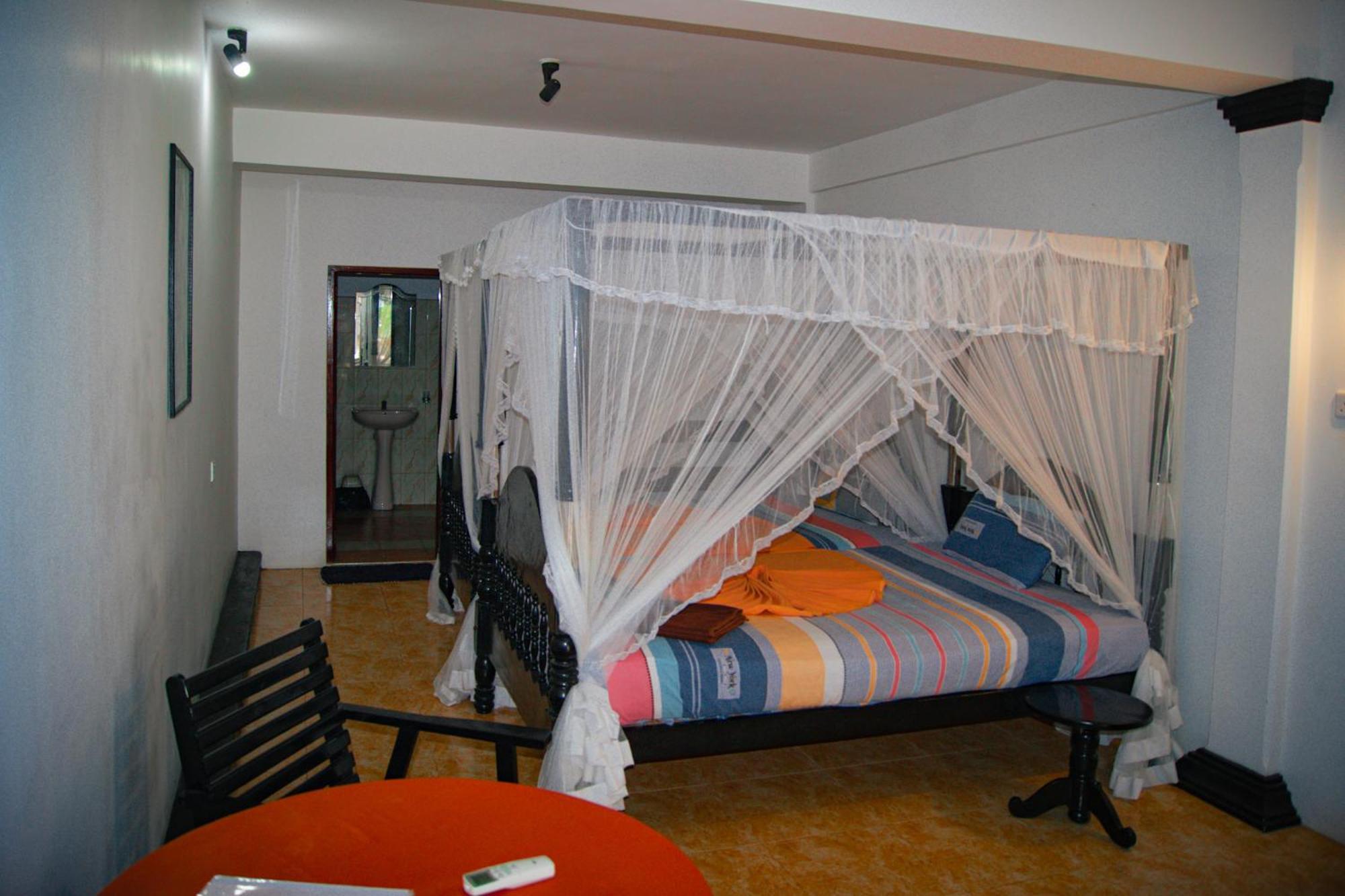 Ibisbird Beach Bungalows, Sport, Spa And Restaurant Tangalle Bagian luar foto