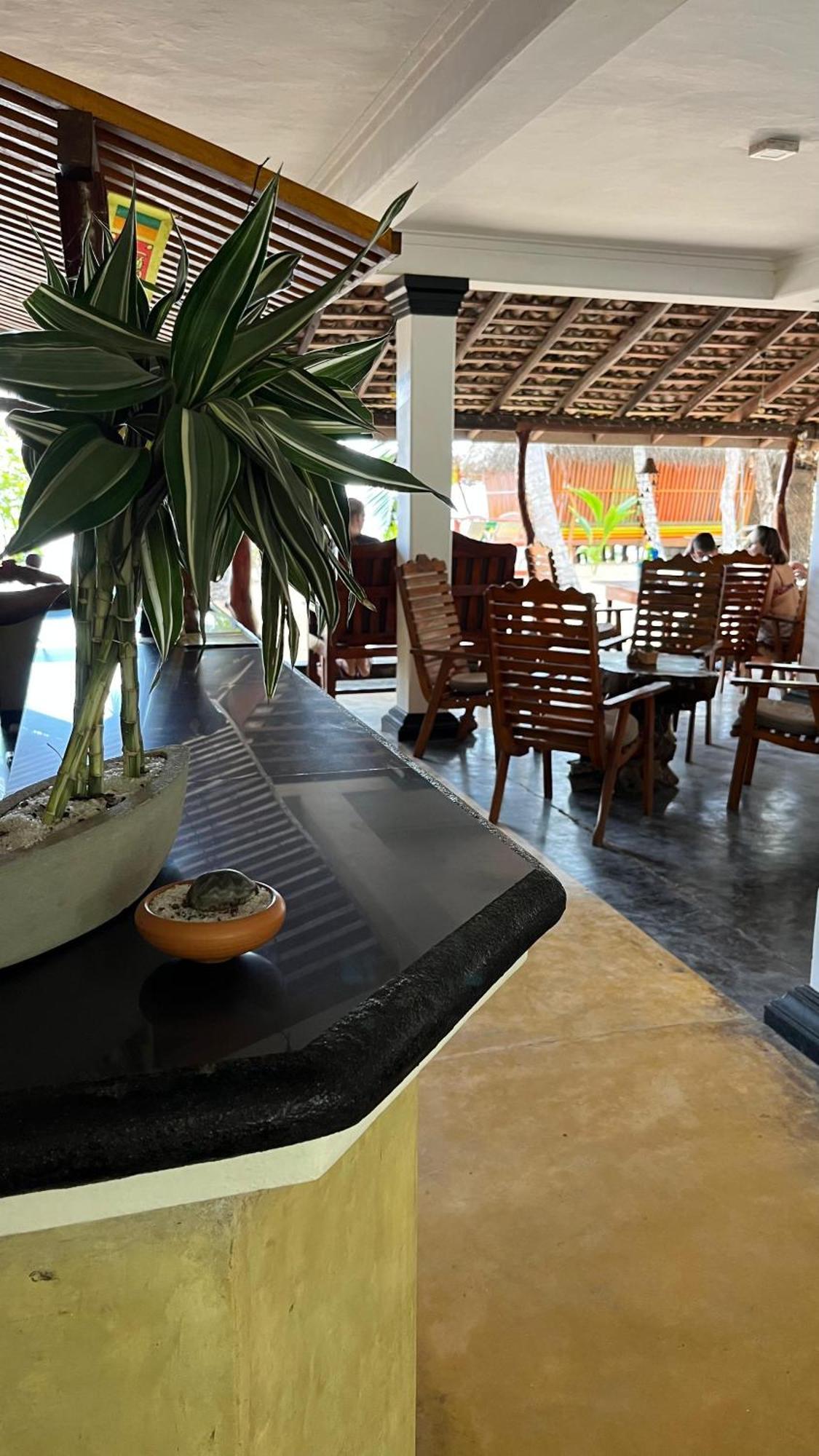 Ibisbird Beach Bungalows, Sport, Spa And Restaurant Tangalle Bagian luar foto
